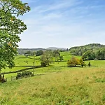2 Bed In Ambleside Oc-93287 *